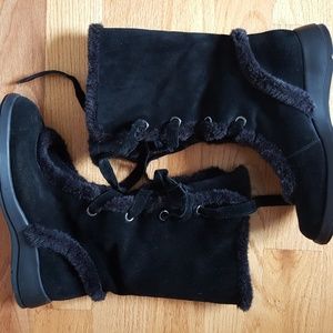 Barely worn Aerosoles boots